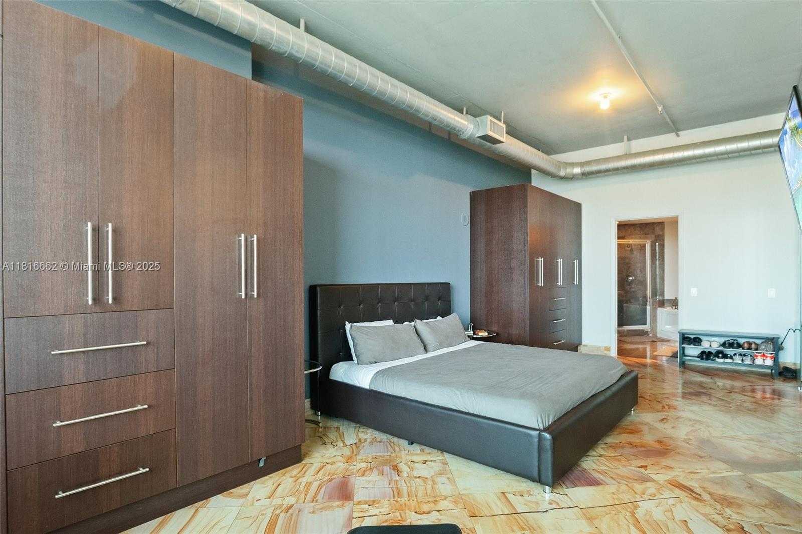 Small Image of 3029 NORTH EAST 188TH ST #821, Aventura Number 18