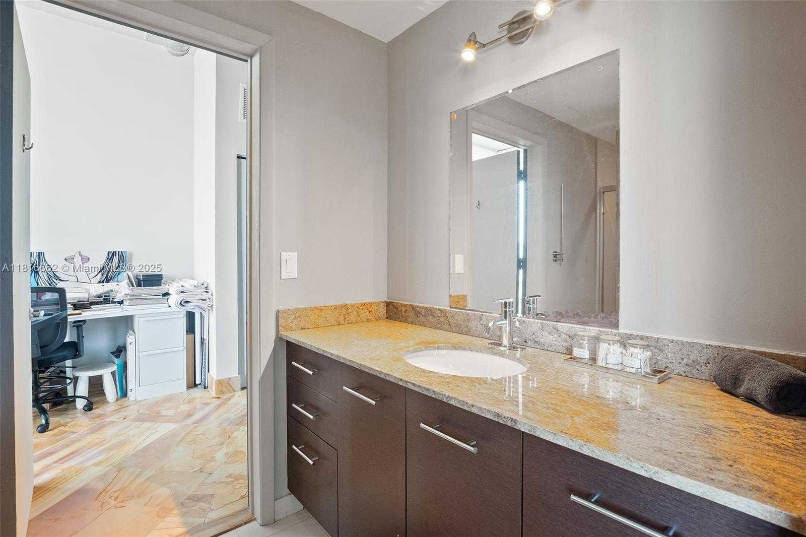 Small Image of 3029 NORTH EAST 188TH ST #821, Aventura Number 22