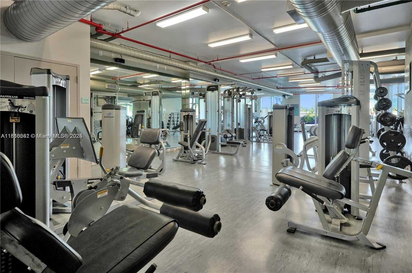 Small Image of 3029 NORTH EAST 188TH ST #821, Aventura Number 32