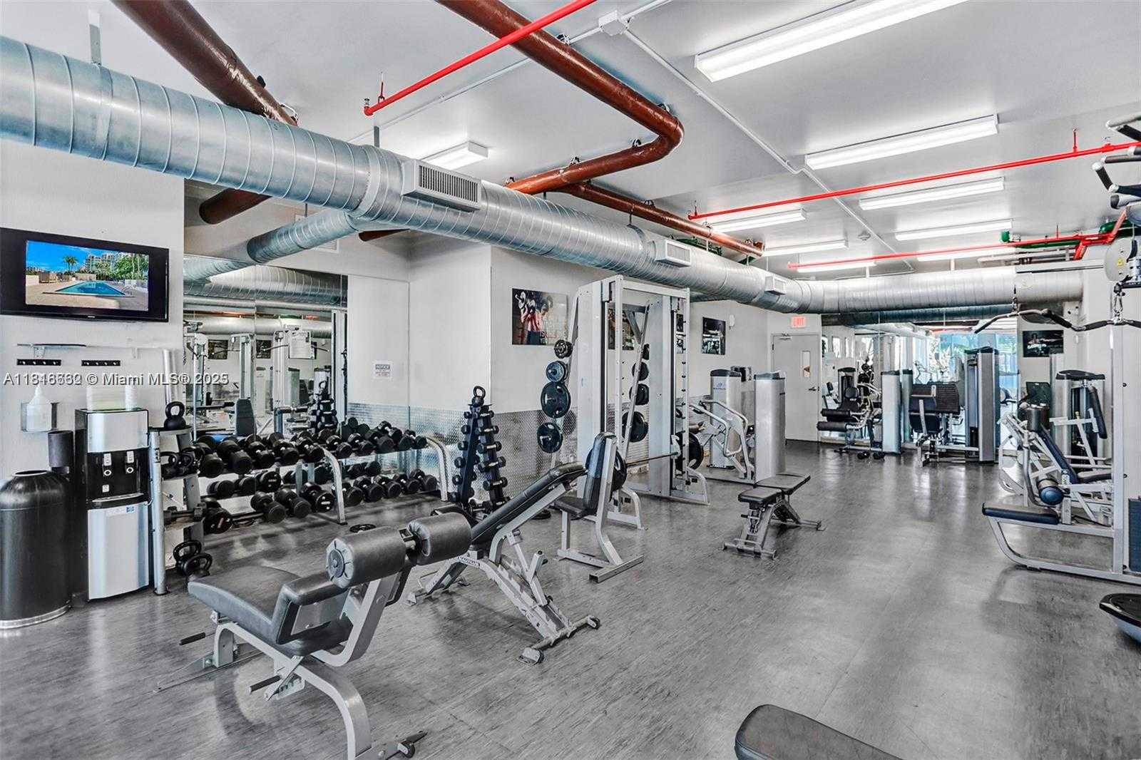 Small Image of 3029 NORTH EAST 188TH ST #821, Aventura Number 34