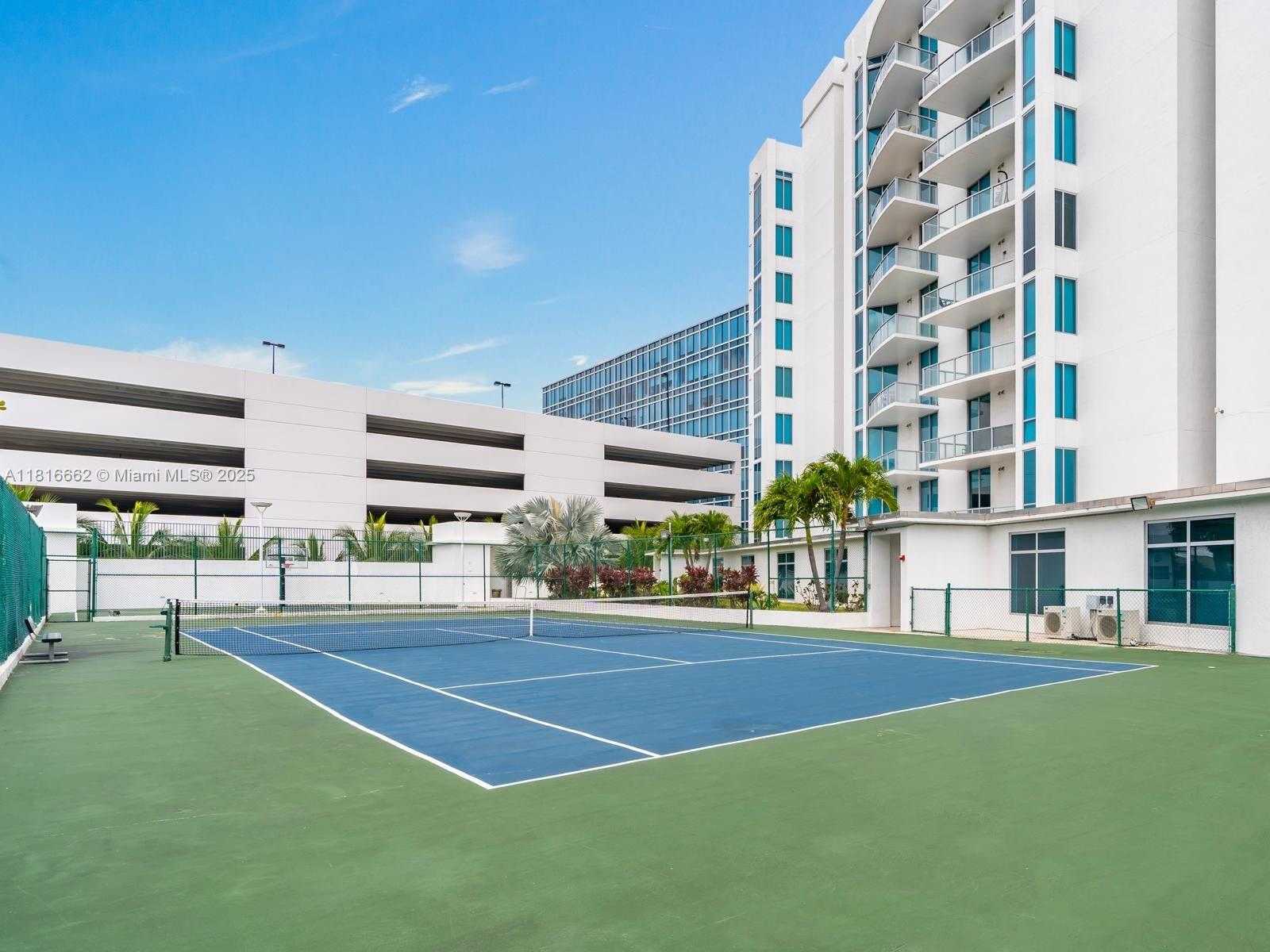 Small Image of 3029 NORTH EAST 188TH ST #821, Aventura Number 37