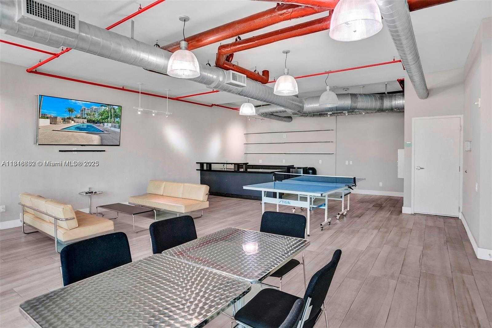 Small Image of 3029 NORTH EAST 188TH ST #821, Aventura Number 39