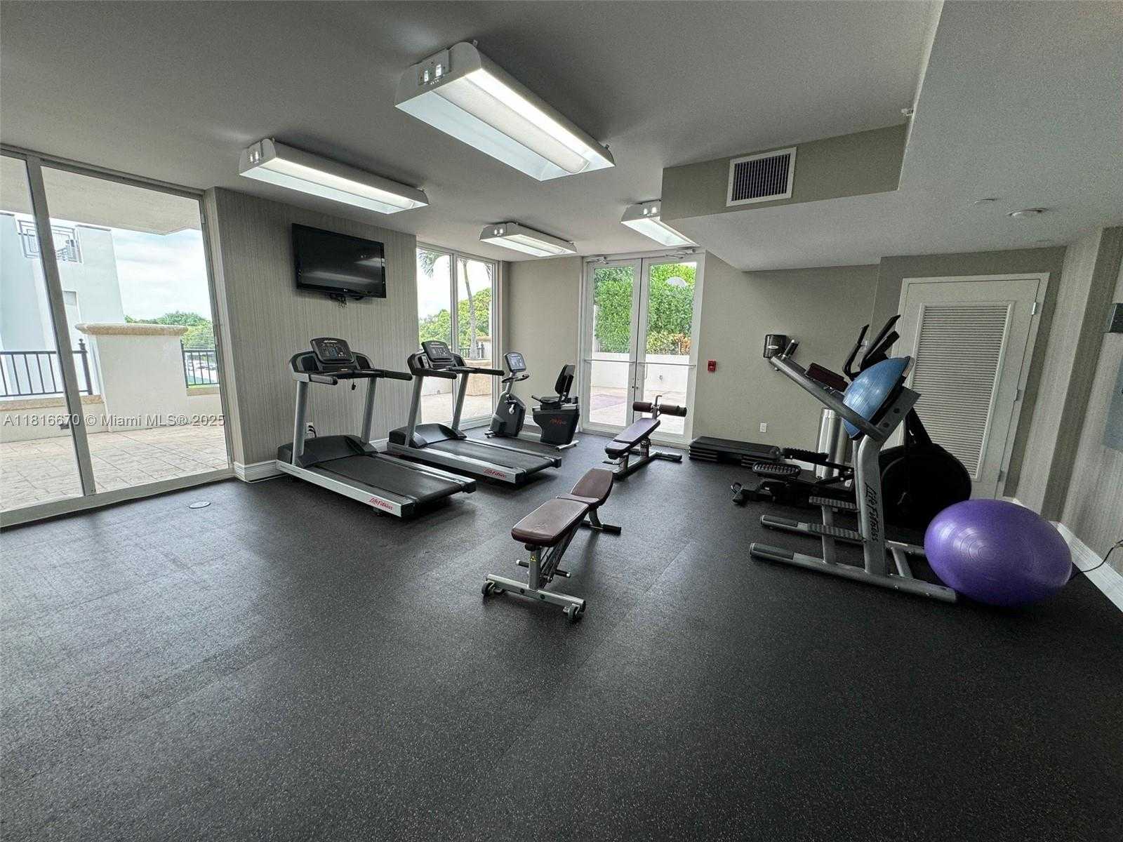 Small Image of 4100 SALZEDO ST #910, Coral Gables Number 18