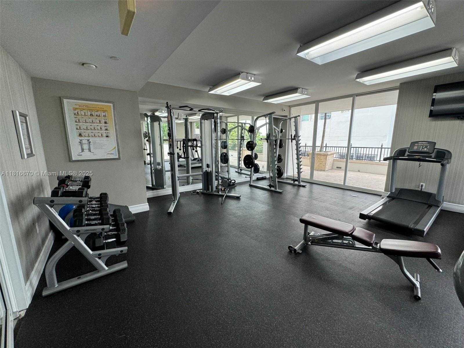 Small Image of 4100 SALZEDO ST #910, Coral Gables Number 19