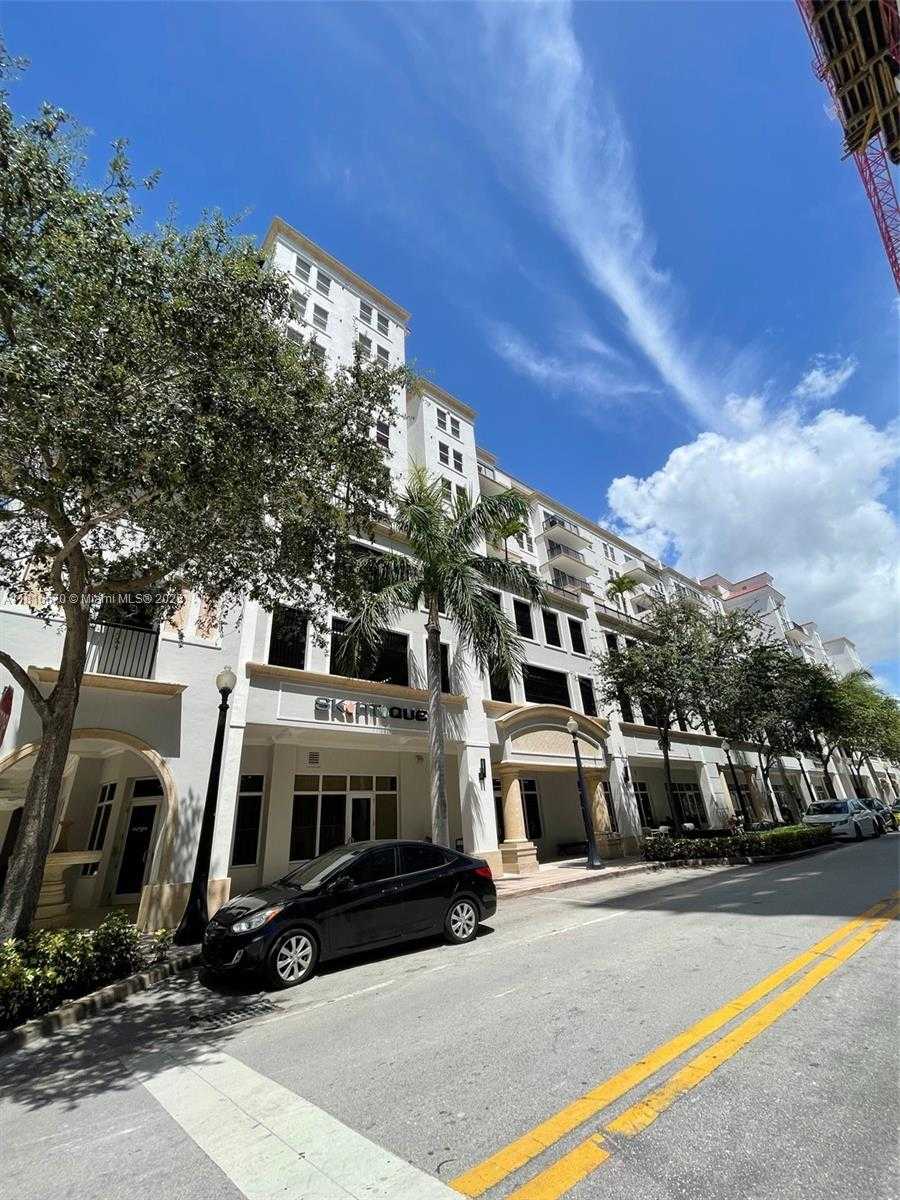 Small Image of 4100 SALZEDO ST #910, Coral Gables Number 3