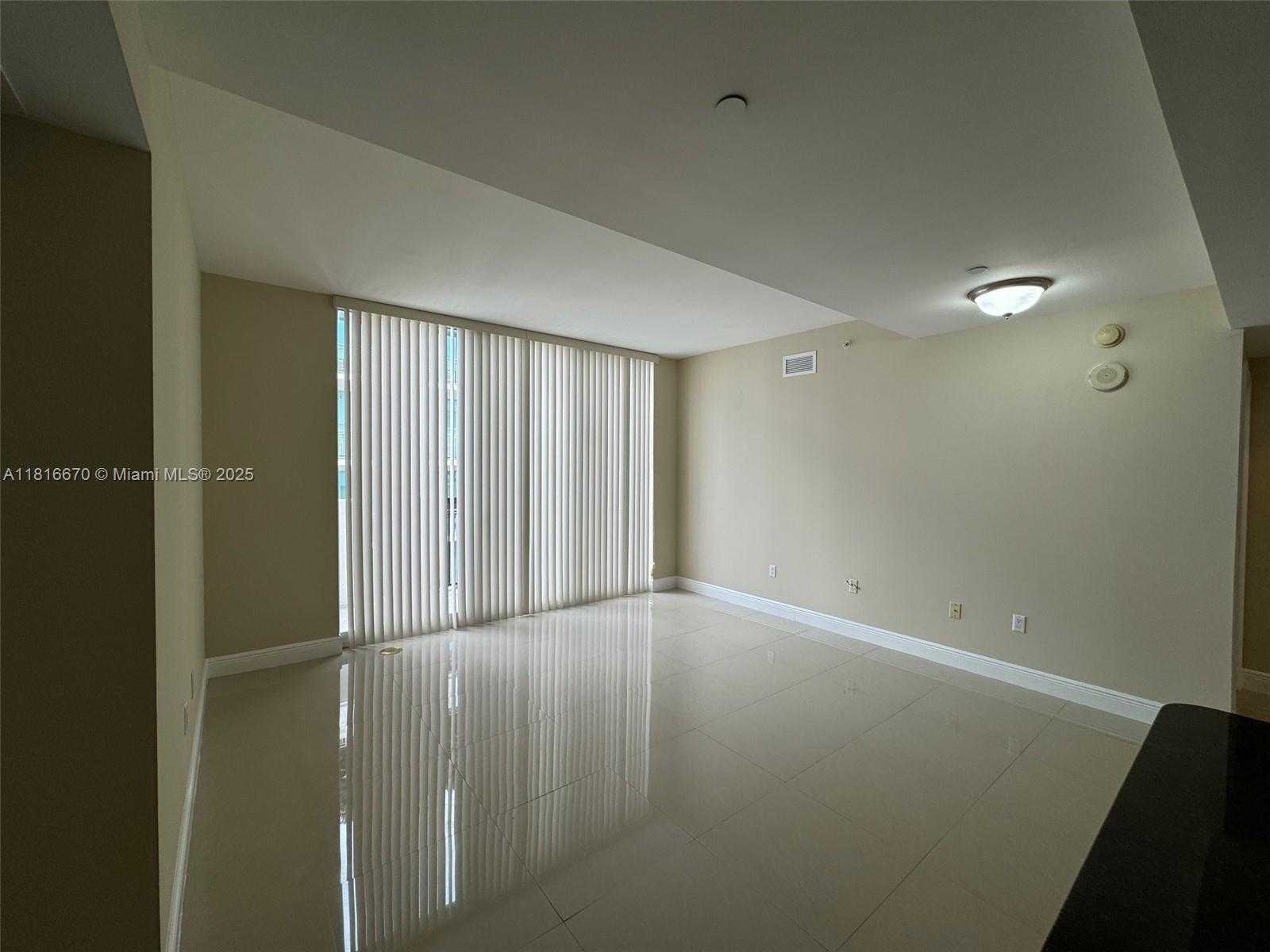 Small Image of 4100 SALZEDO ST #910, Coral Gables Number 6