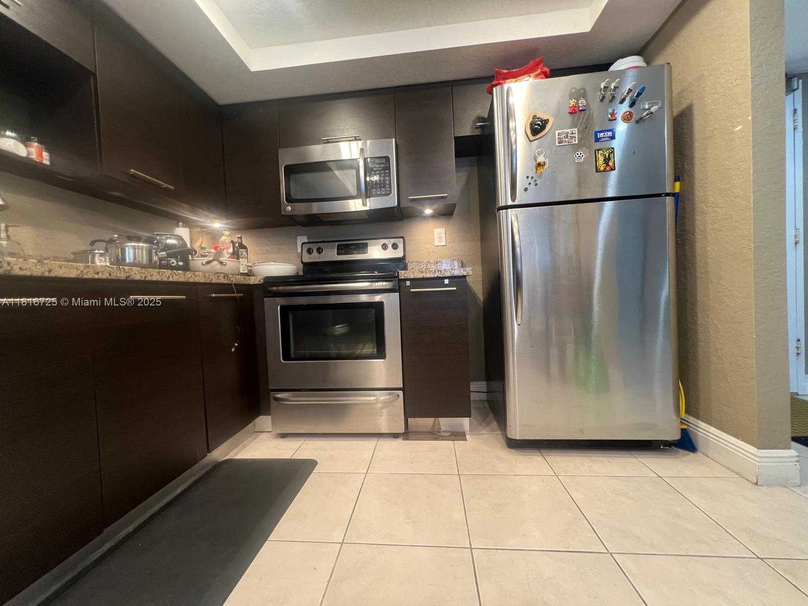 Small Image of 18051 BISCAYNE BLVD #1403, Aventura Number 34