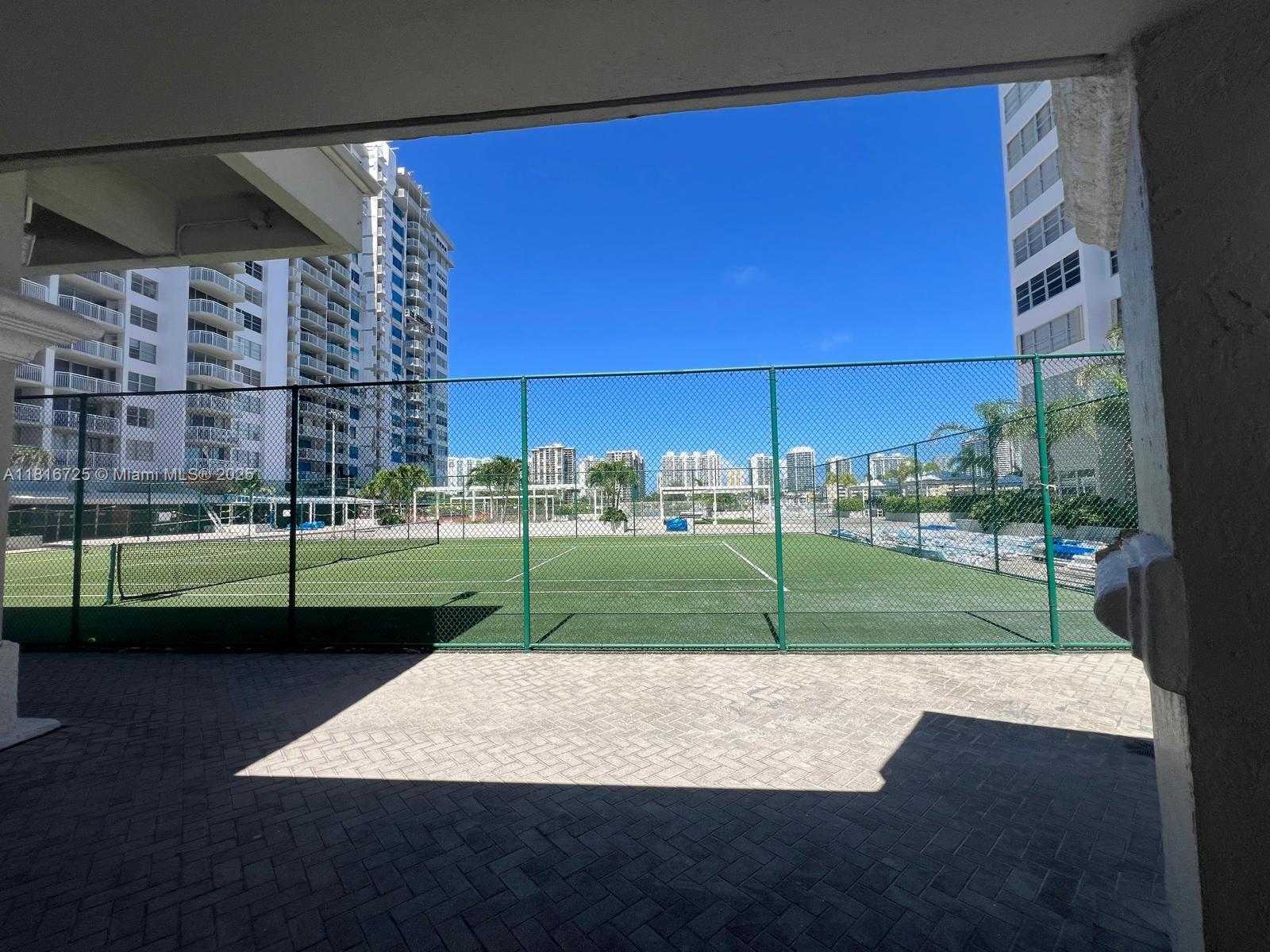 Small Image of 18051 BISCAYNE BLVD #1403, Aventura Number 46
