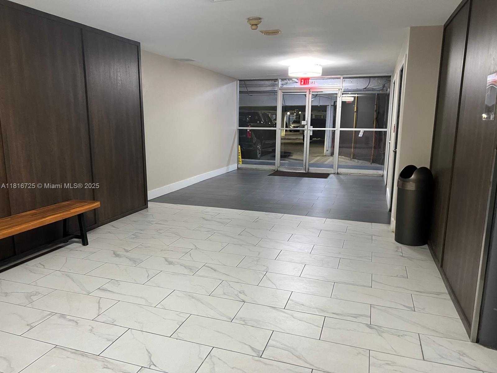 Small Image of 18051 BISCAYNE BLVD #1403, Aventura Number 51