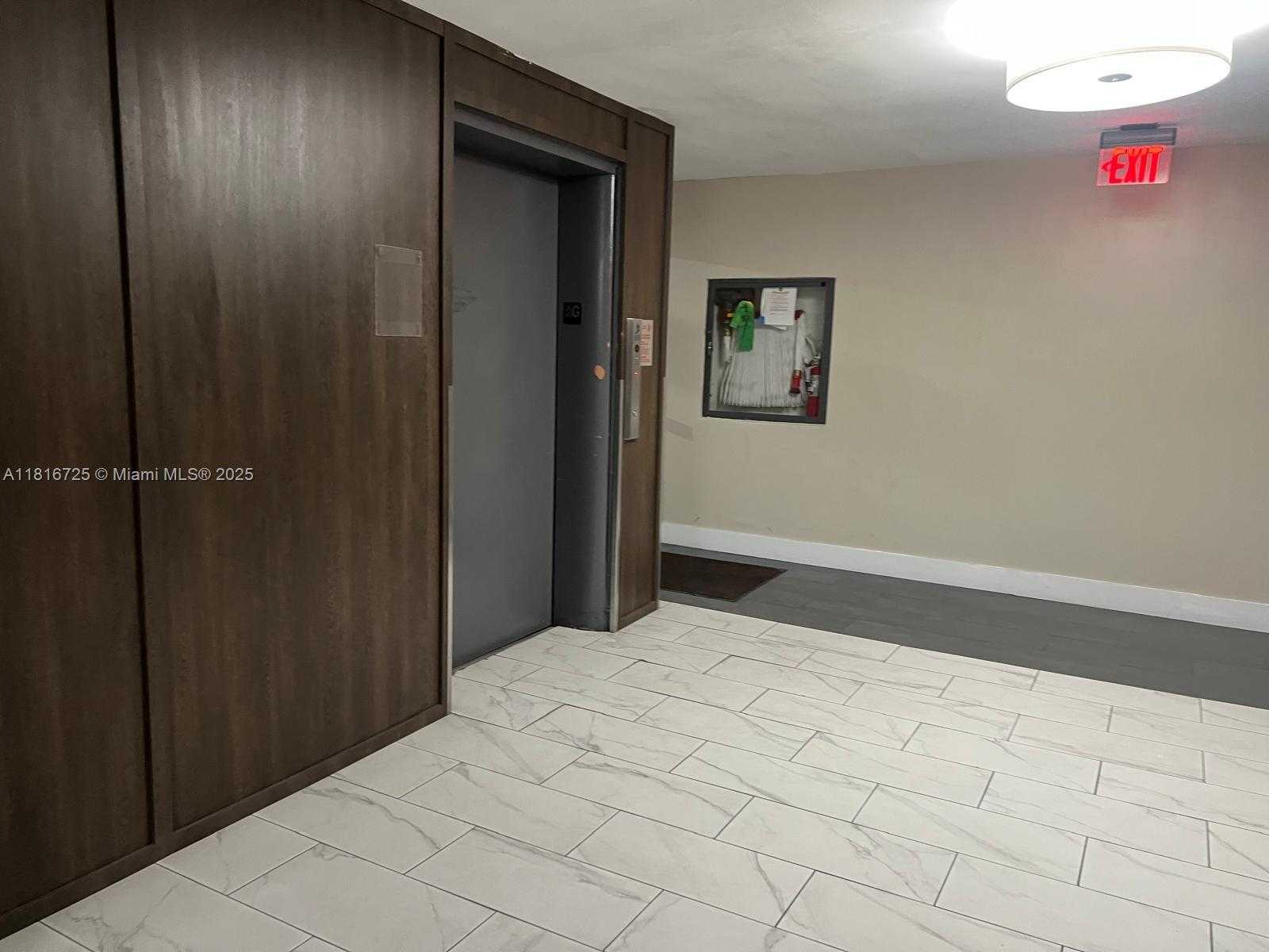 Small Image of 18051 BISCAYNE BLVD #1403, Aventura Number 52