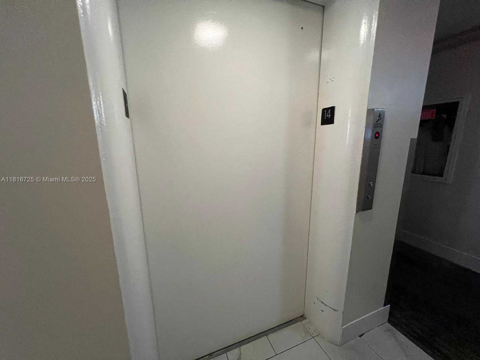 Small Image of 18051 BISCAYNE BLVD #1403, Aventura Number 55