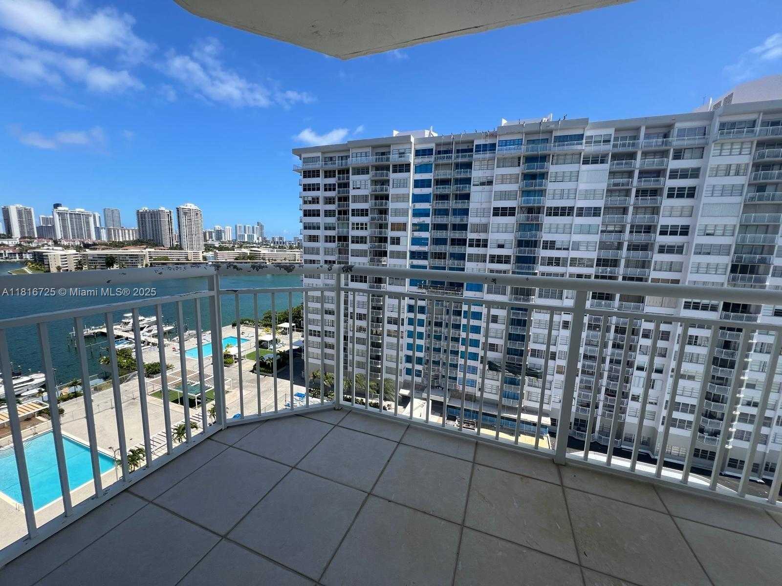 Small Image of 18051 BISCAYNE BLVD #1403, Aventura Number 58