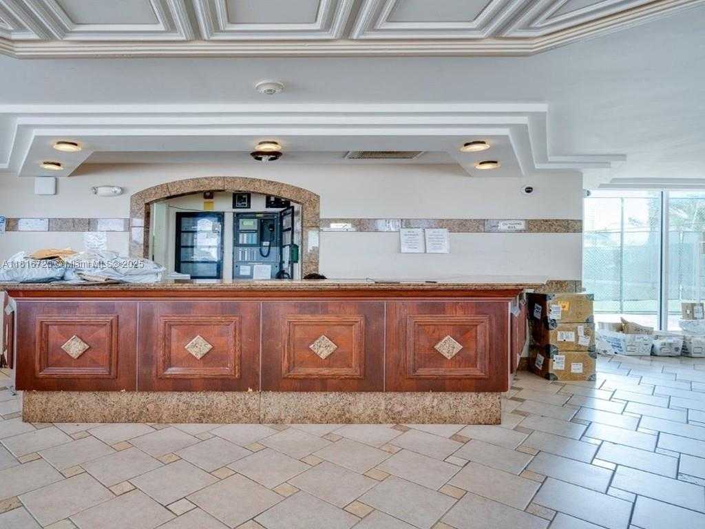 Small Image of 18051 BISCAYNE BLVD #1403, Aventura Number 8