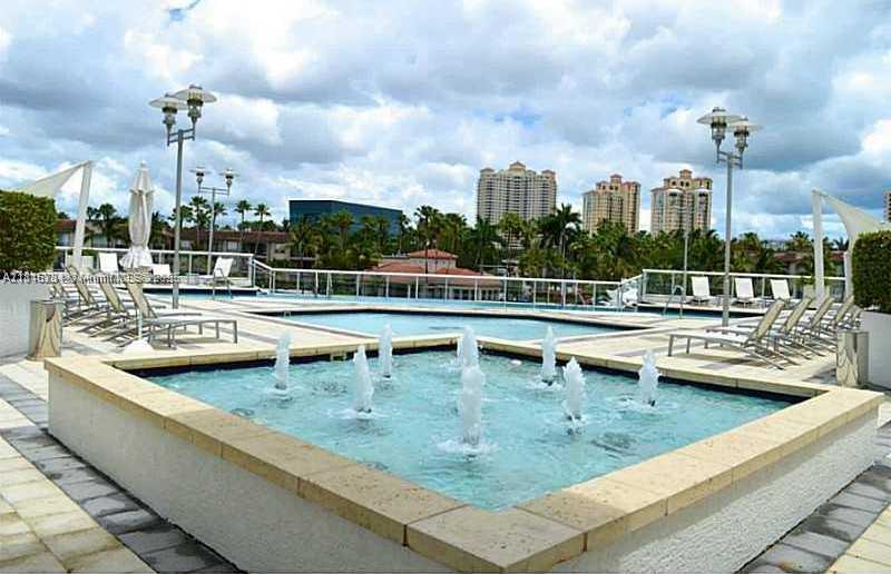 Small Image of 3131 NORTH EAST 188TH ST #2-906, Aventura Number 3