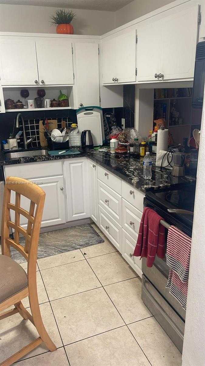 Small Image of 215 SOUTH EAST 3RD AVE #106C, Hallandale Beach Number 2