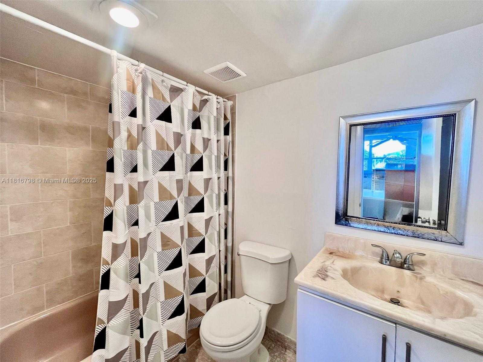 Small Image of 7000 NORTH WEST 17TH ST #218, Plantation Number 4