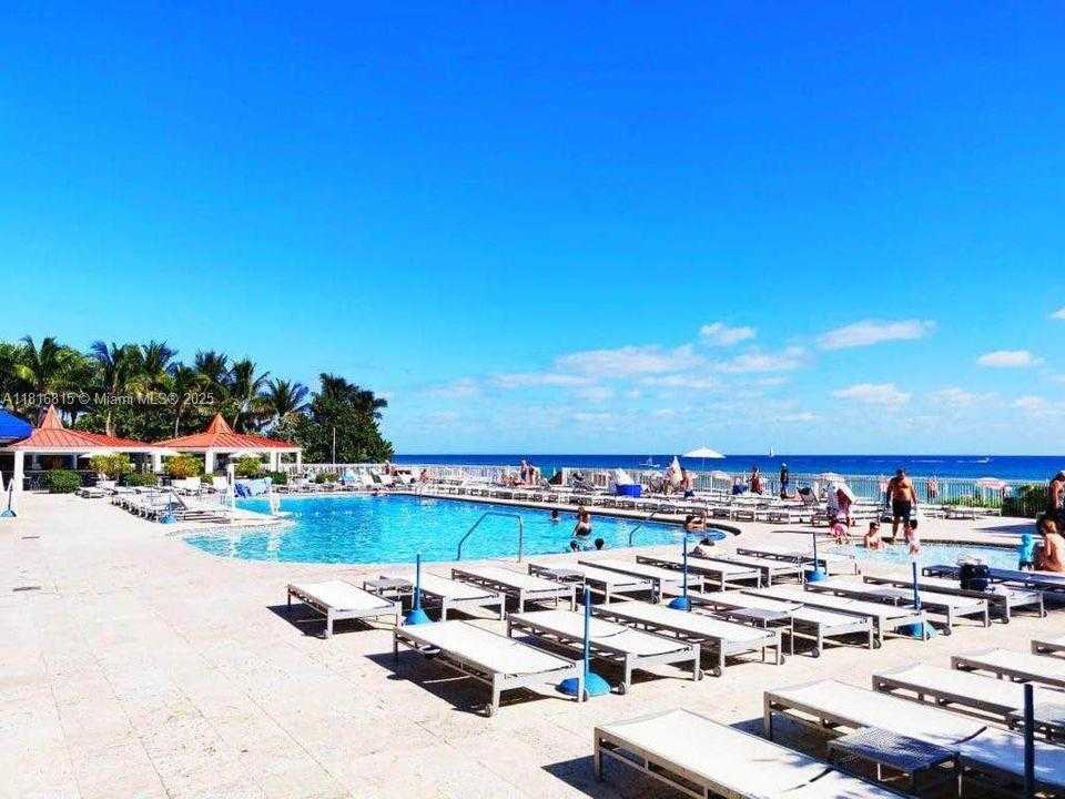 Small Image of 19201 COLLINS AVE #303, Sunny Isles Beach Number 11
