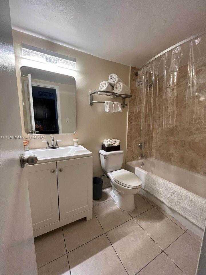 Small Image of 19201 COLLINS AVE #303, Sunny Isles Beach Number 8