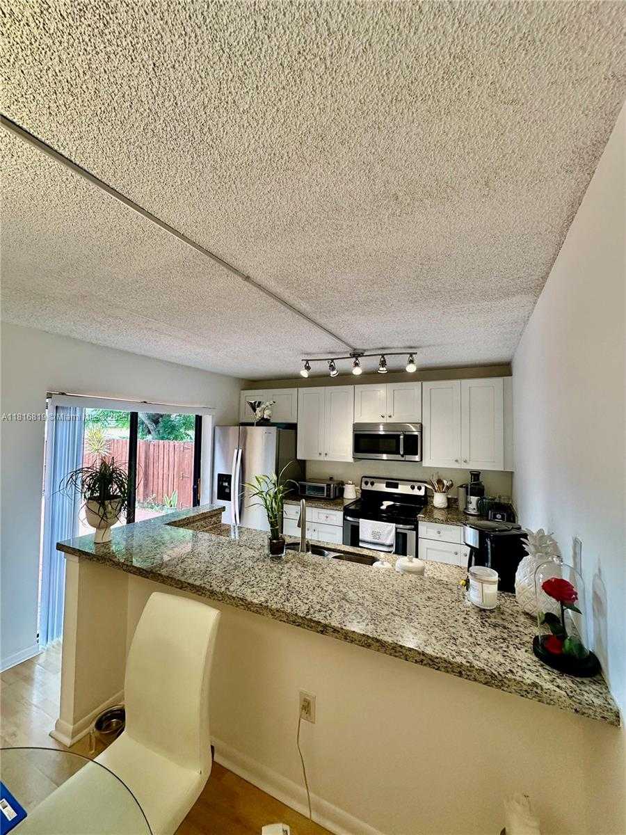 Small Image of 4306 43RD WAY, West Palm Beach Number 3