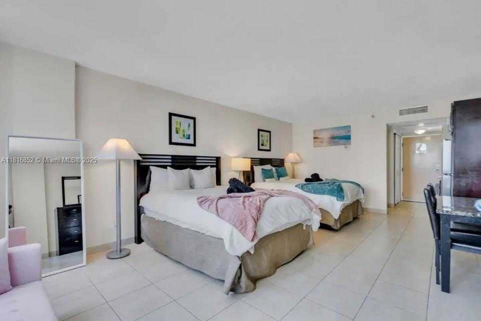Small Image of 19201 COLLINS AVE #603, Sunny Isles Beach Number 2