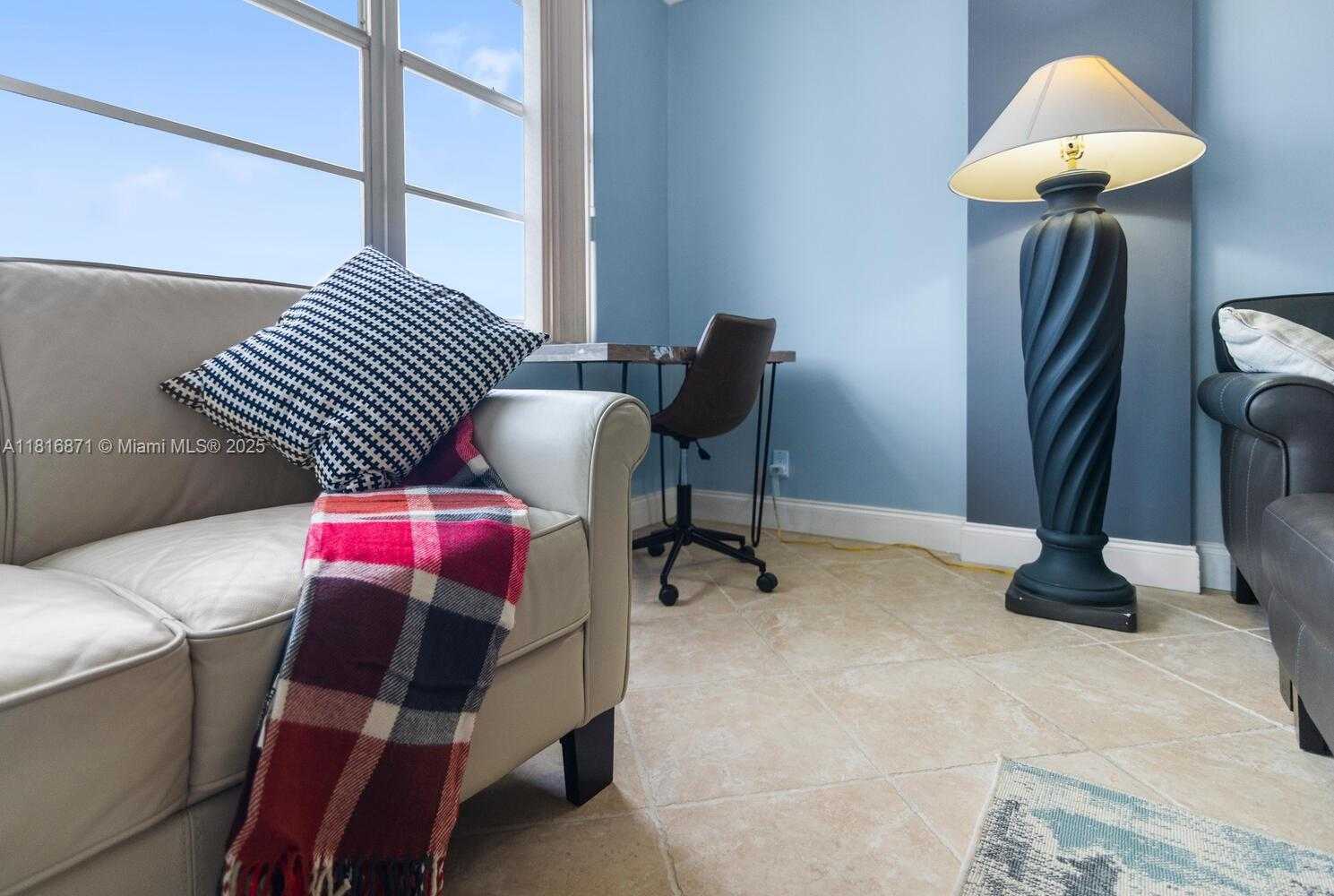 Small Image of 3725 SOUTH OCEAN DR #1224, Hollywood Number 12