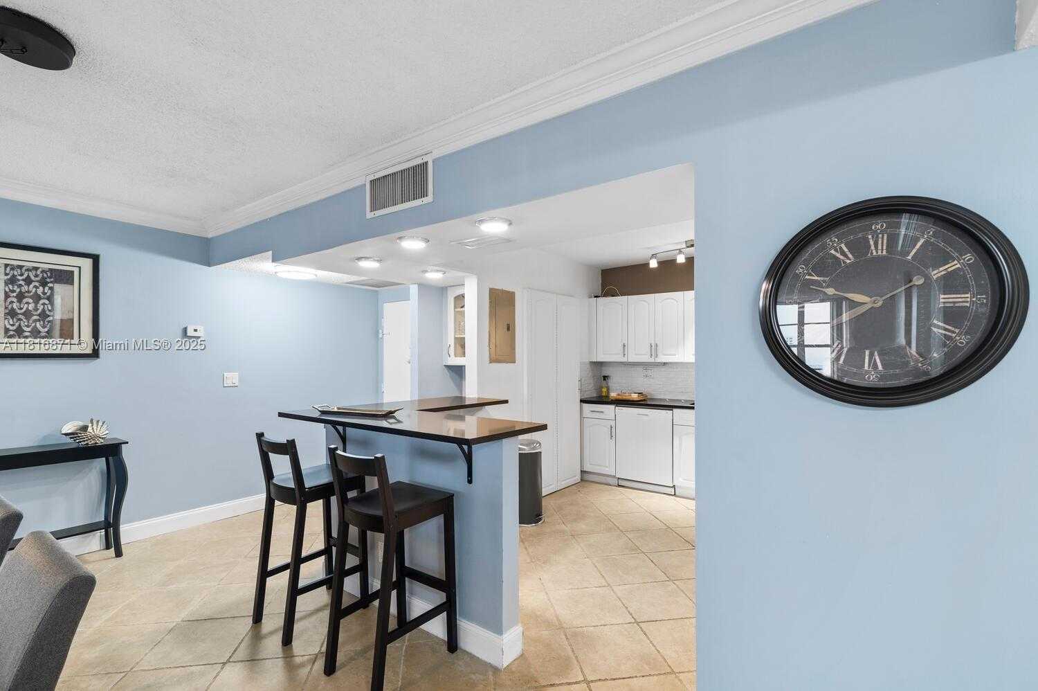 Small Image of 3725 SOUTH OCEAN DR #1224, Hollywood Number 14