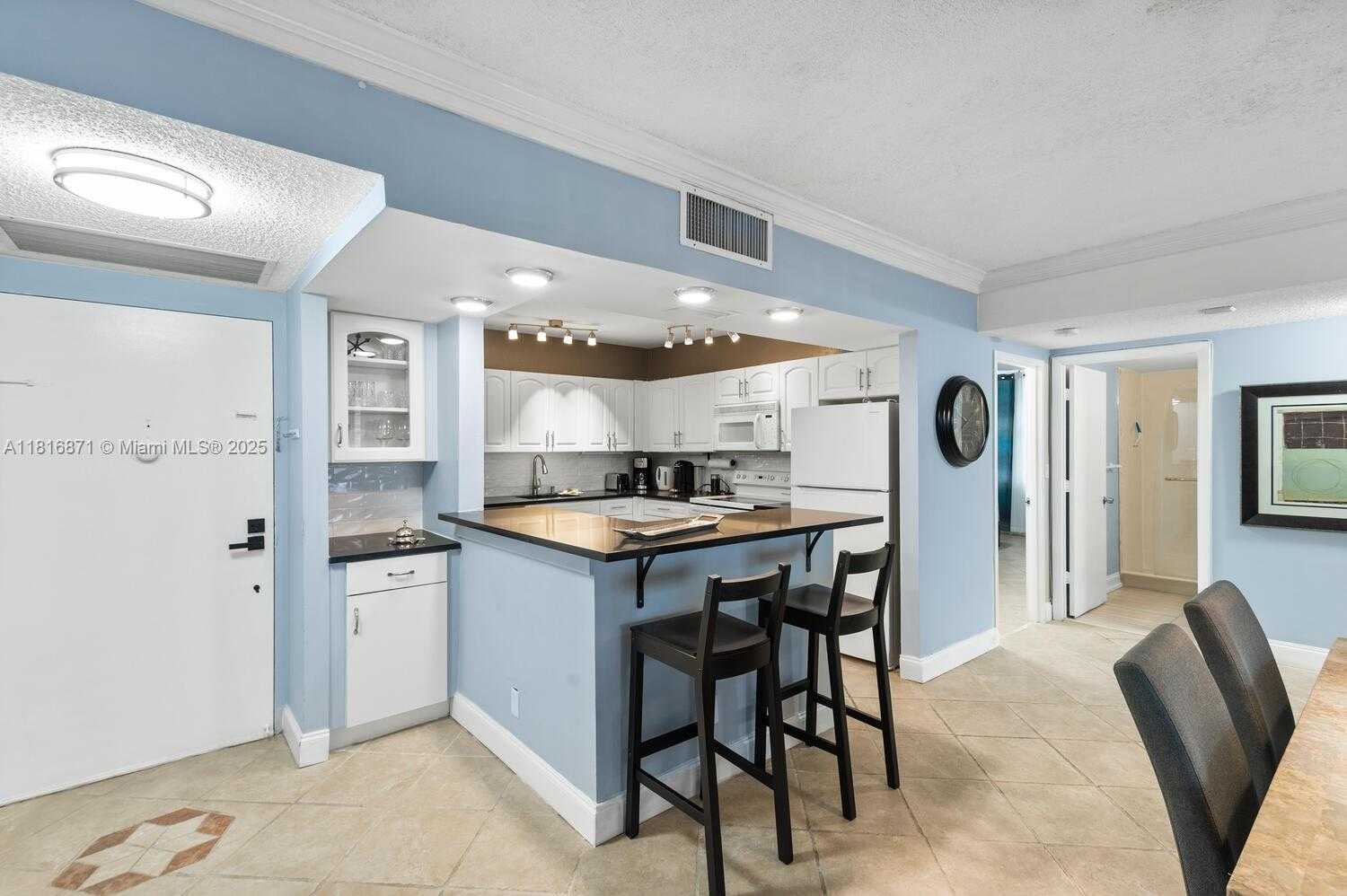 Small Image of 3725 SOUTH OCEAN DR #1224, Hollywood Number 17