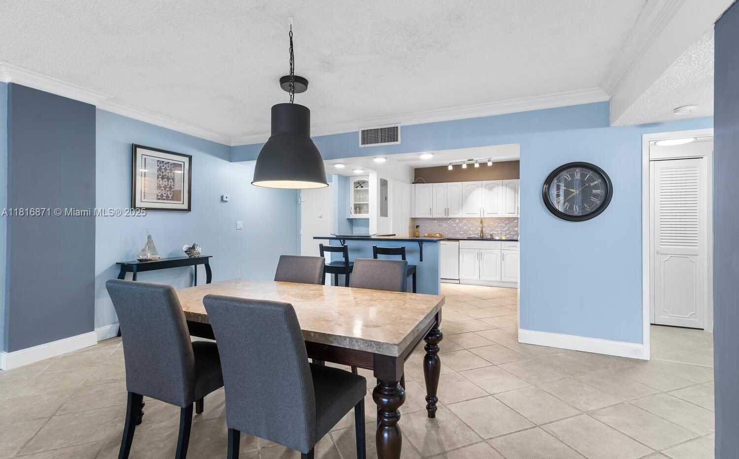 Small Image of 3725 SOUTH OCEAN DR #1224, Hollywood Number 2