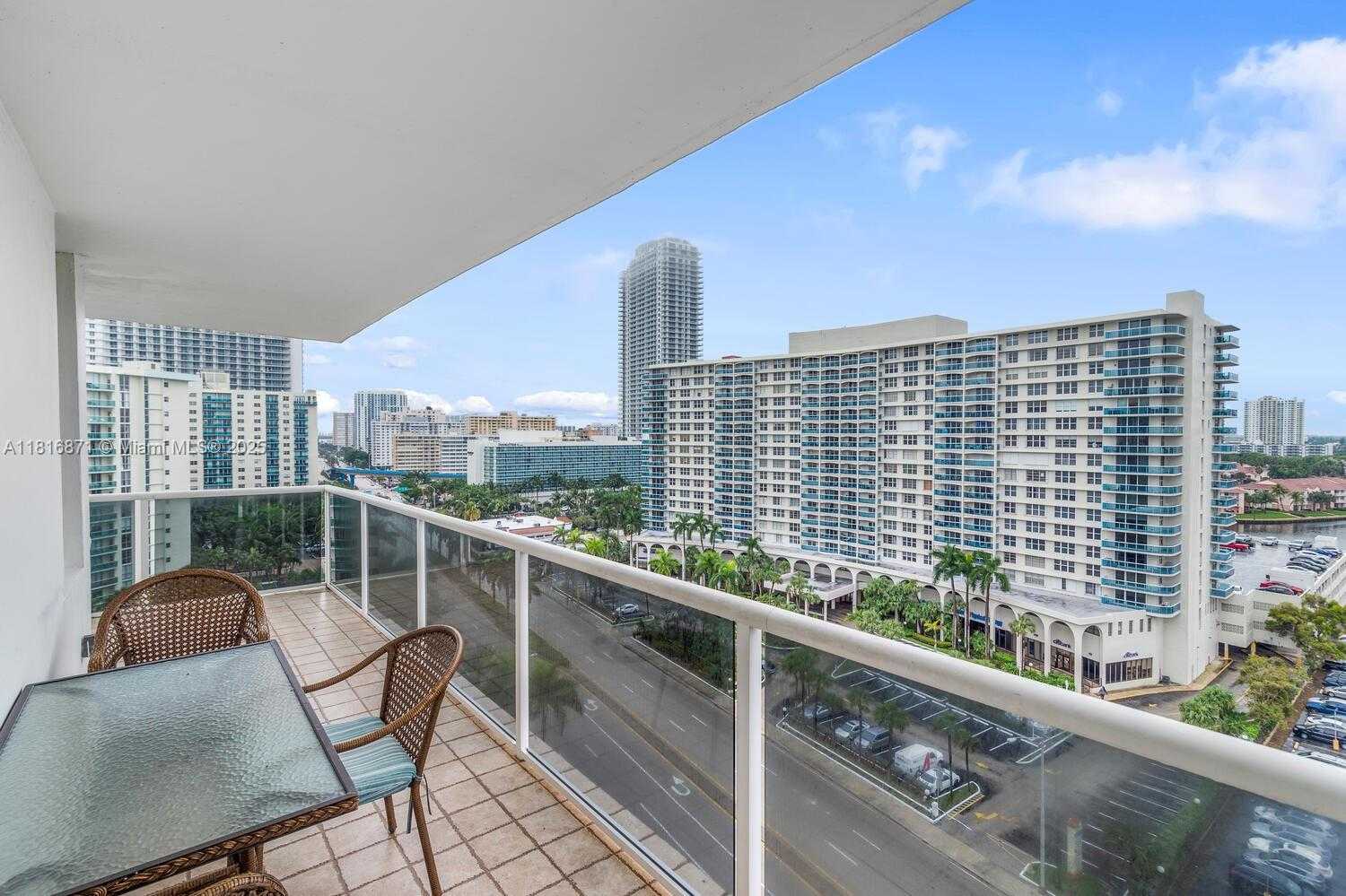 Small Image of 3725 SOUTH OCEAN DR #1224, Hollywood Number 30