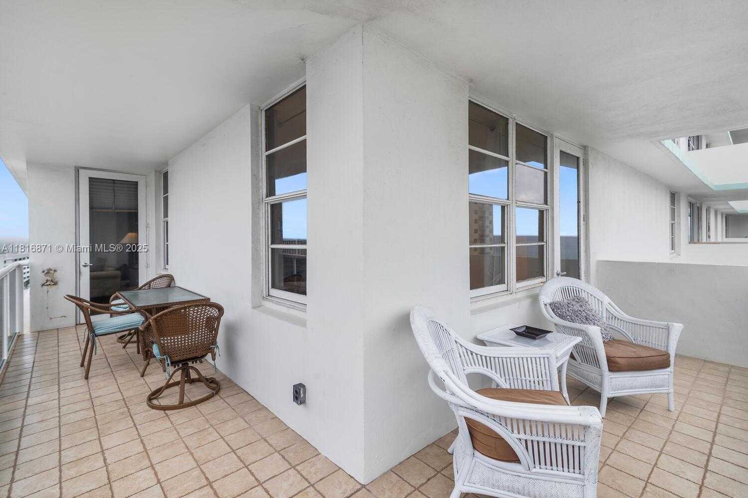 Small Image of 3725 SOUTH OCEAN DR #1224, Hollywood Number 32