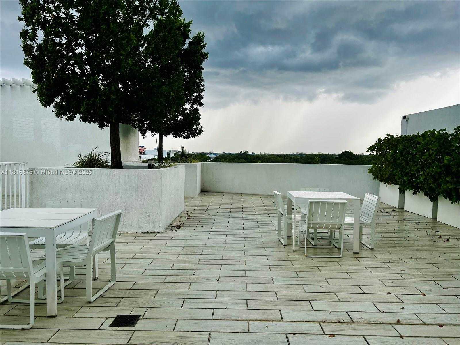 Small Image of 4250 BISCAYNE BLVD #1618, Miami Number 26