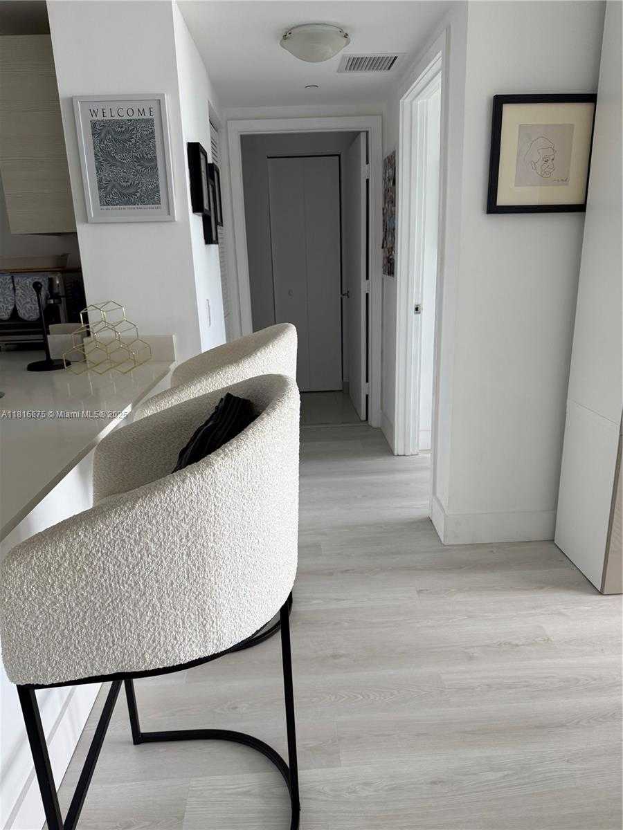 Small Image of 4250 BISCAYNE BLVD #1618, Miami Number 3