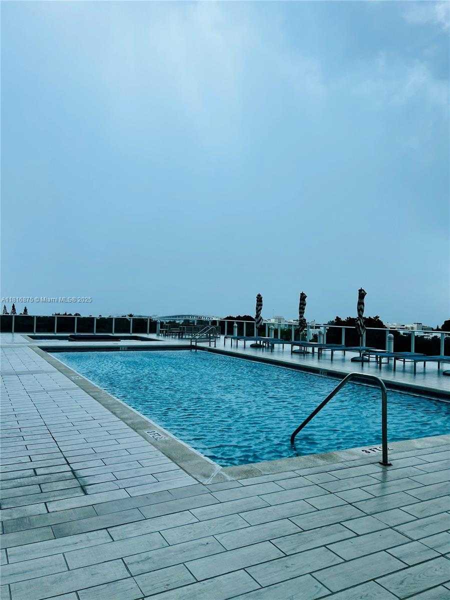 Small Image of 4250 BISCAYNE BLVD #1618, Miami Number 30