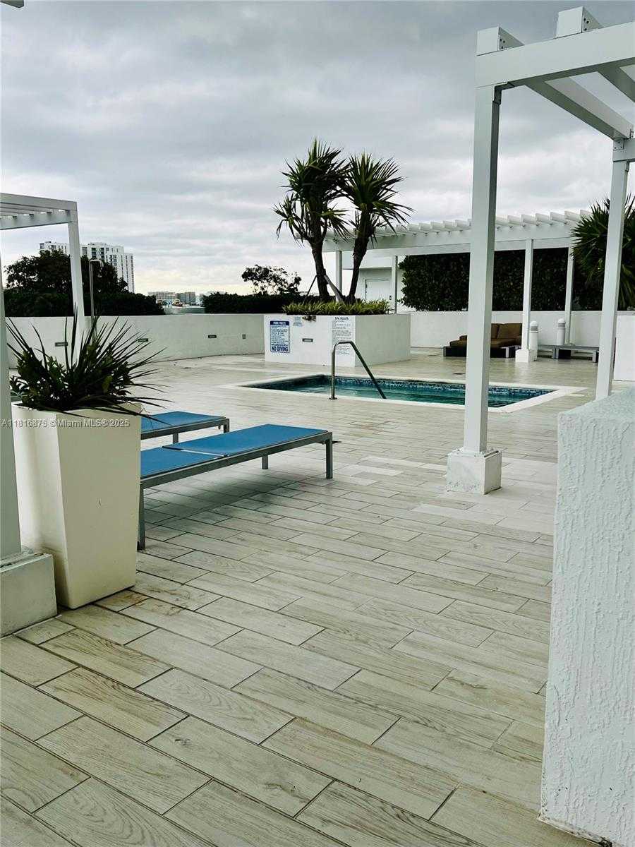 Small Image of 4250 BISCAYNE BLVD #1618, Miami Number 31