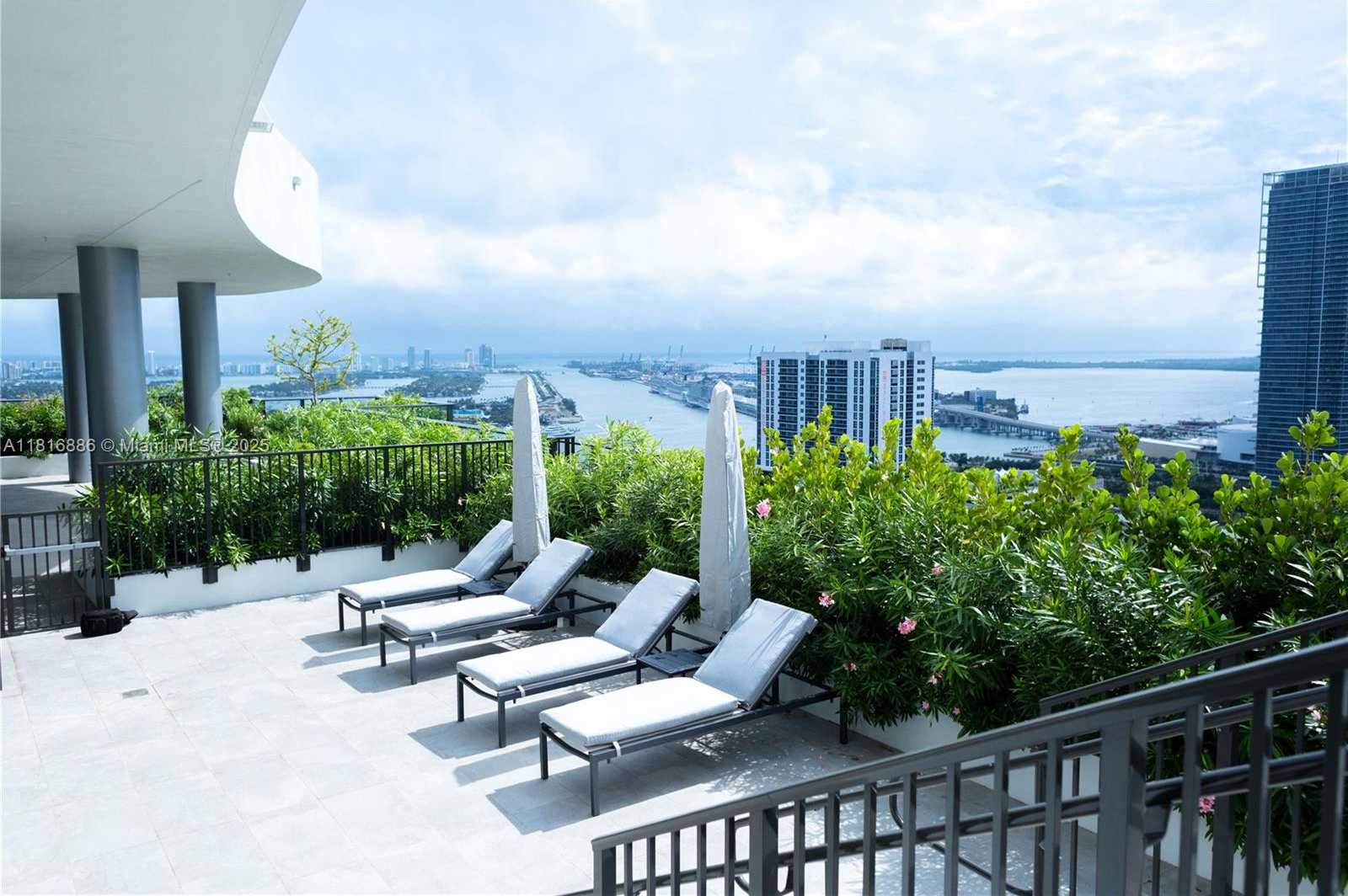 Small Image of 1600 NORTH EAST 1ST AVE #3319, Miami Number 22