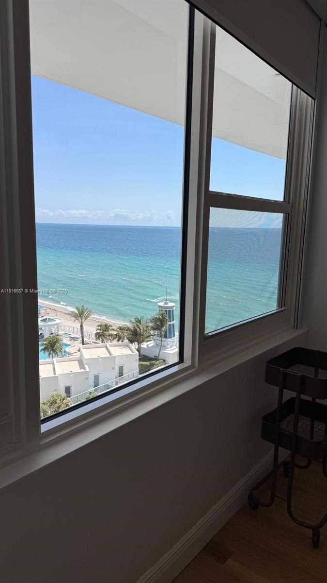 Small Image of 3505 SOUTH OCEAN DR #1010, Hollywood Number 17
