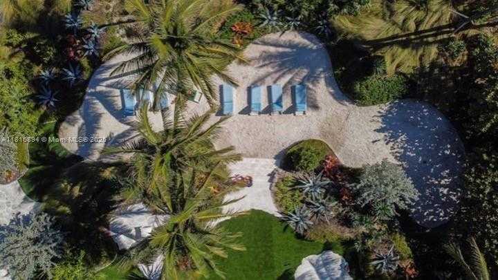 Small Image of 9401 COLLINS AVE #401, Surfside Number 36