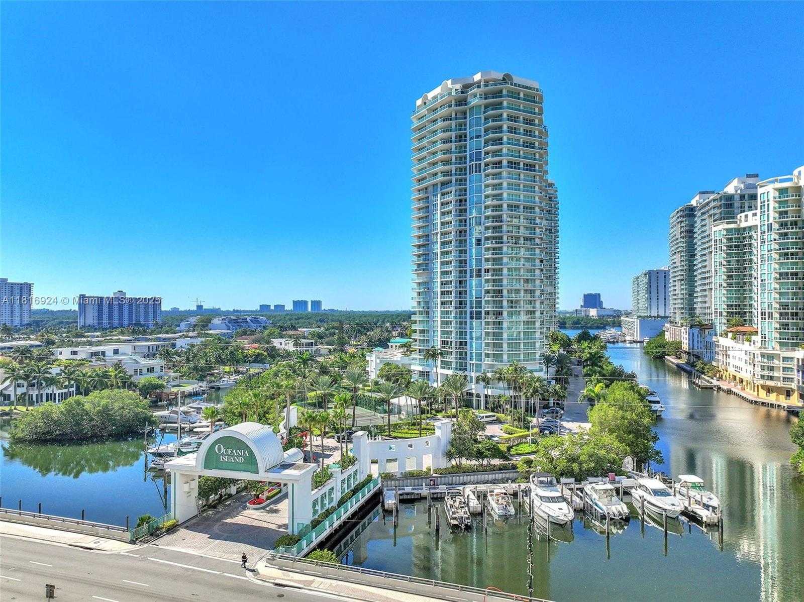 Small Image of 16445 COLLINS AVE (DIRECT OCEAN VIEW/CORNER UNIT) #1426, Sunny Isles Beach Number 33