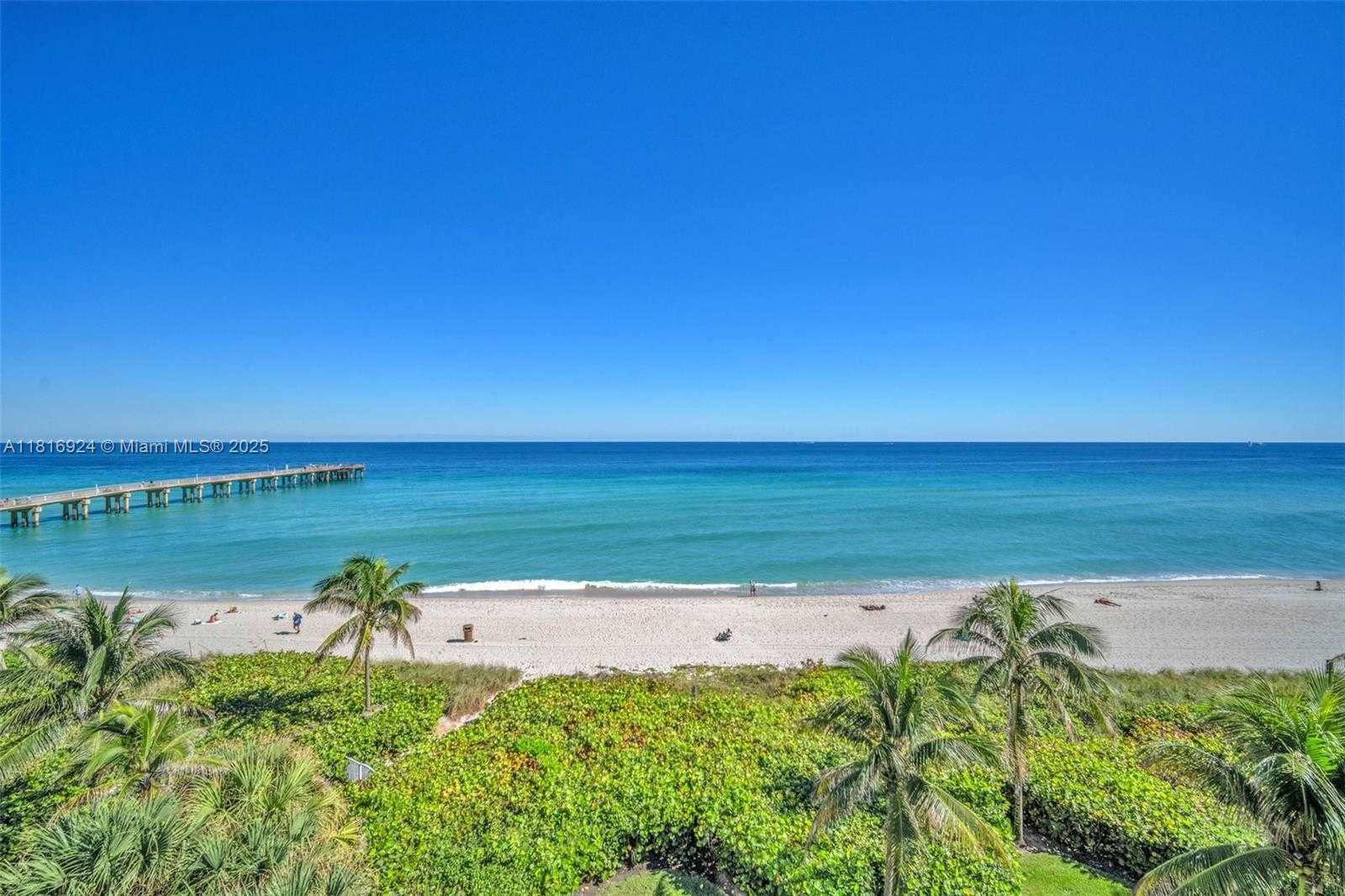 Small Image of 16445 COLLINS AVE (DIRECT OCEAN VIEW/CORNER UNIT) #1426, Sunny Isles Beach Number 38