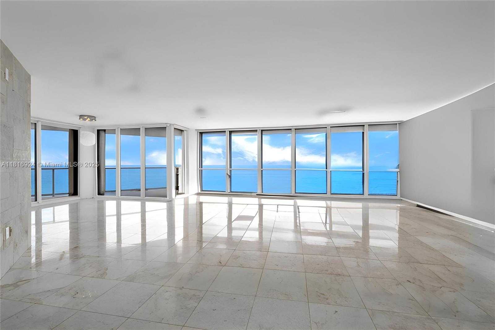 Small Image of 16445 COLLINS AVE (DIRECT OCEAN VIEW/CORNER UNIT) #1426, Sunny Isles Beach Number 45