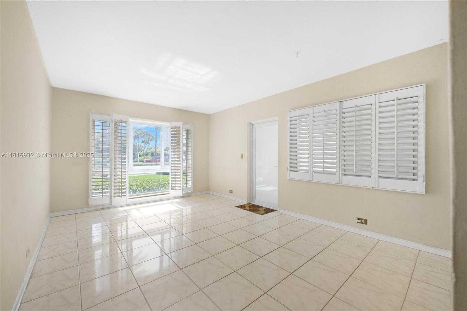 Small Image of 9920 COLLINS AVE #2, Bal Harbour Number 5
