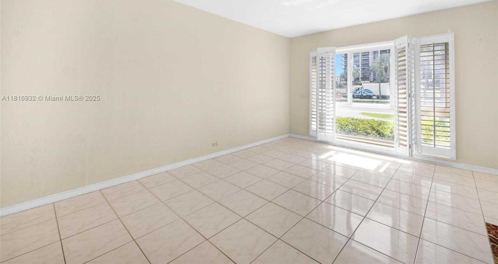 Small Image of 9920 COLLINS AVE #2, Bal Harbour Number 6