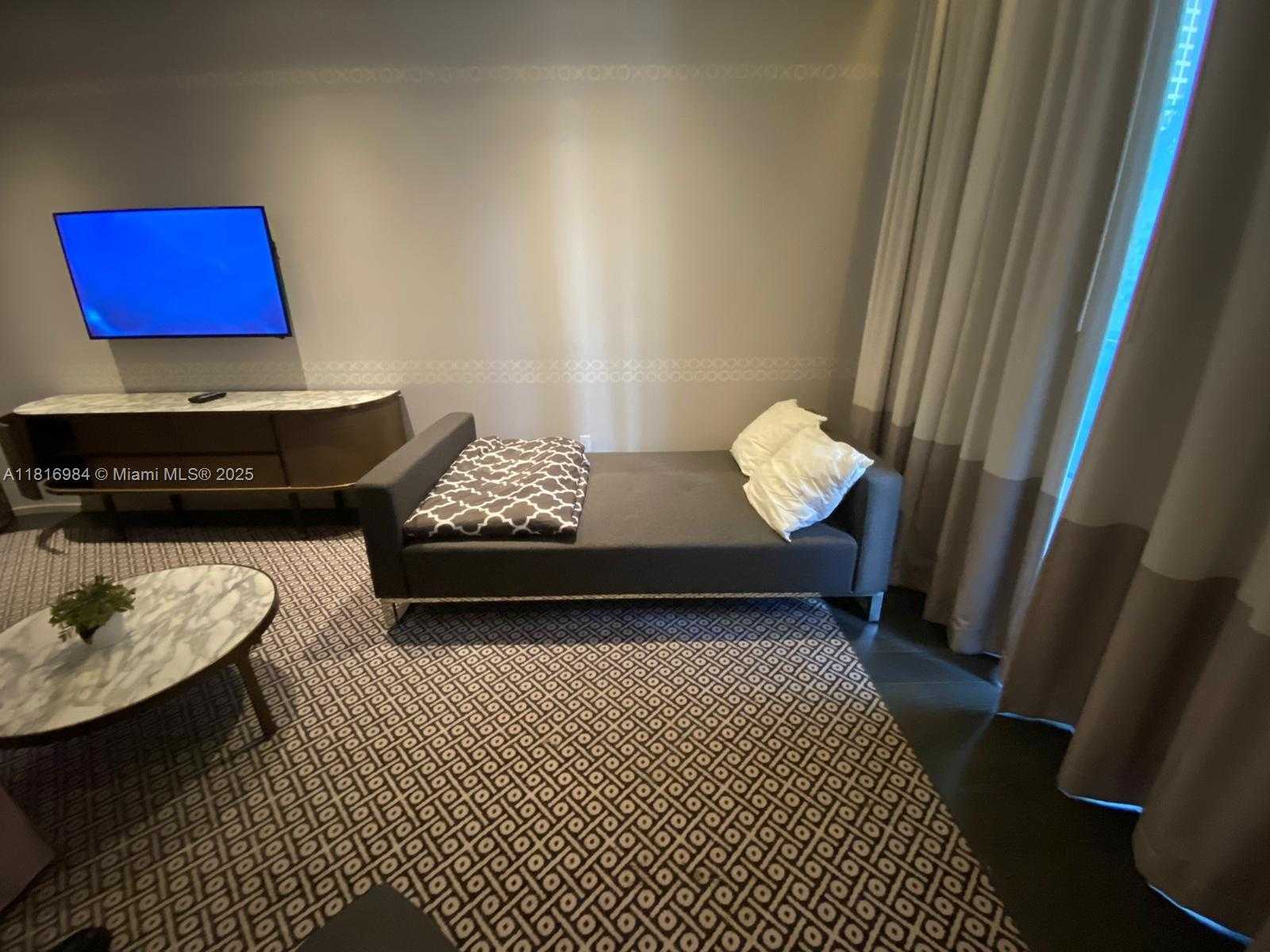 Small Image of 801 SOUTH MIAMI AVE #509, Miami Number 12