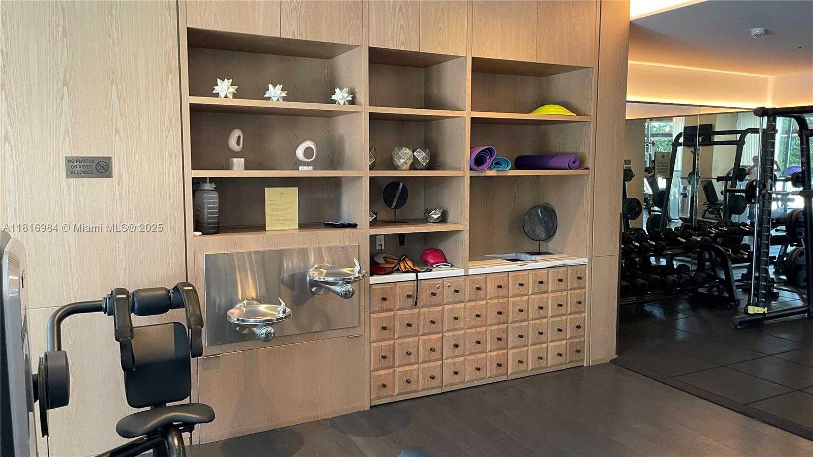 Small Image of 801 SOUTH MIAMI AVE #509, Miami Number 27