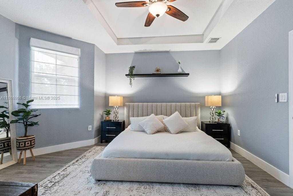 Small Image of 3058 NORTH WEST 103RD PATH, Doral Number 10