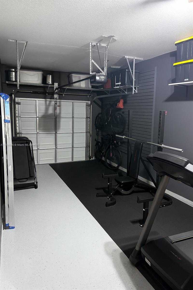Small Image of 3058 NORTH WEST 103RD PATH, Doral Number 18