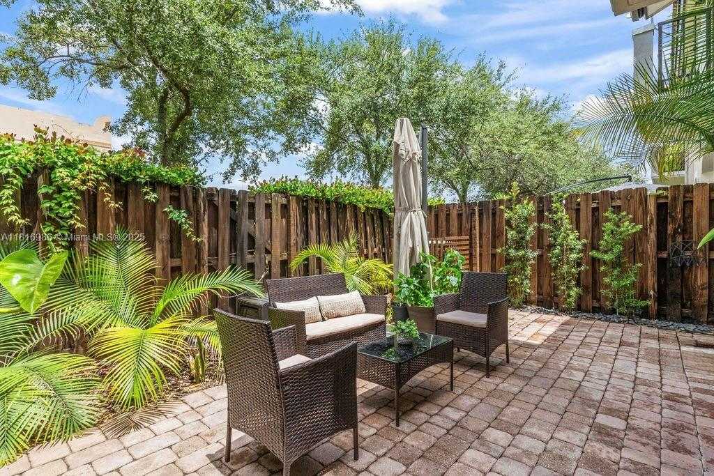 Small Image of 3058 NORTH WEST 103RD PATH, Doral Number 8