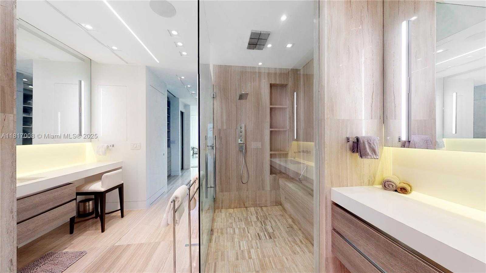 Small Image of 6799 COLLINS AVE #405, Miami Beach Number 10