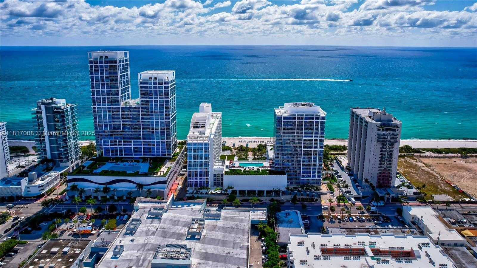 Small Image of 6799 COLLINS AVE #405, Miami Beach Number 35