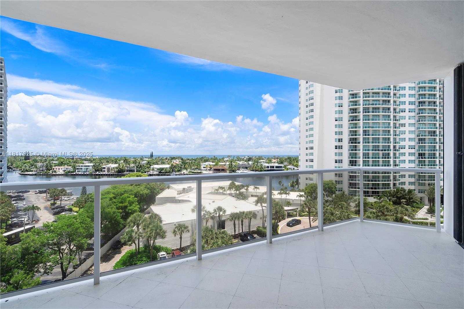 Small Image of 20281 EAST COUNTRY CLUB DR #604, Aventura Number 11